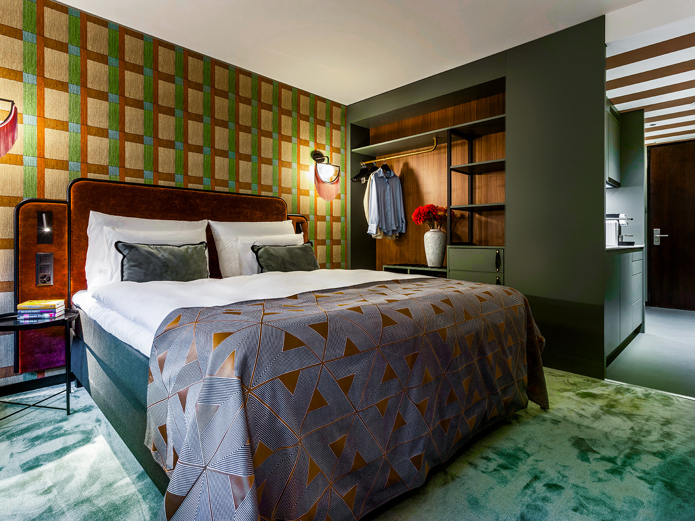 The Home Comfort Signature R 01