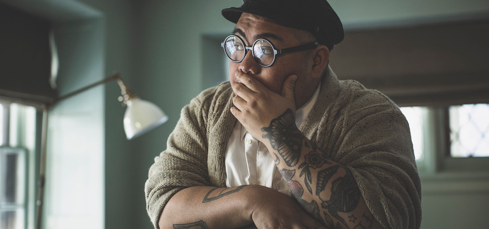 5Cefb61f87ddac3122618313 20 Header 04 Poet