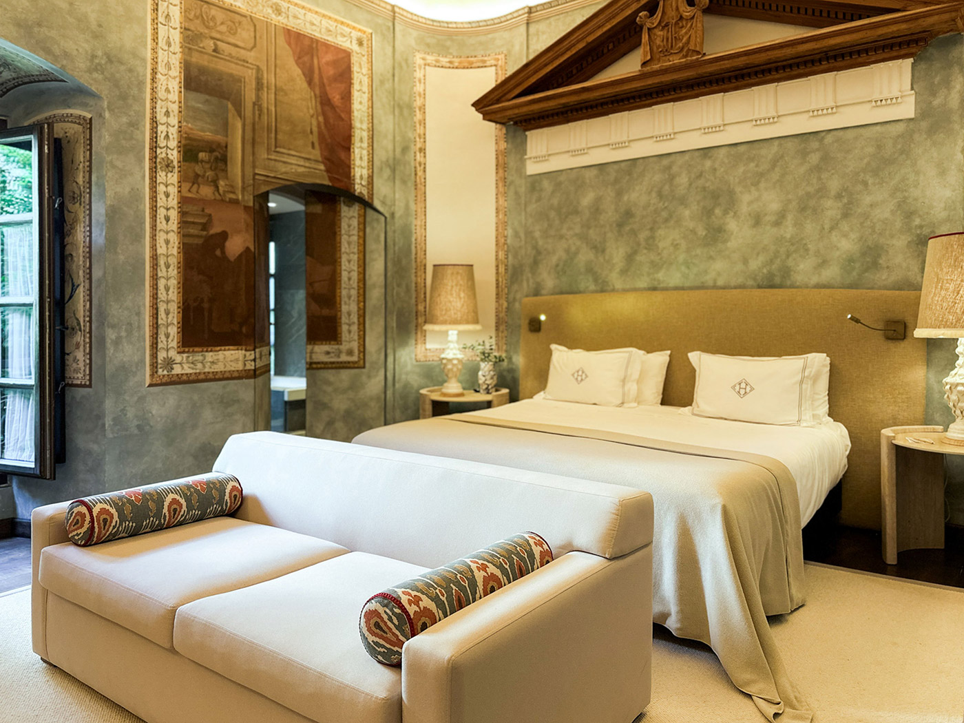 Hospes Palacio Del Bailio Junior Suite Historic Soul R 03