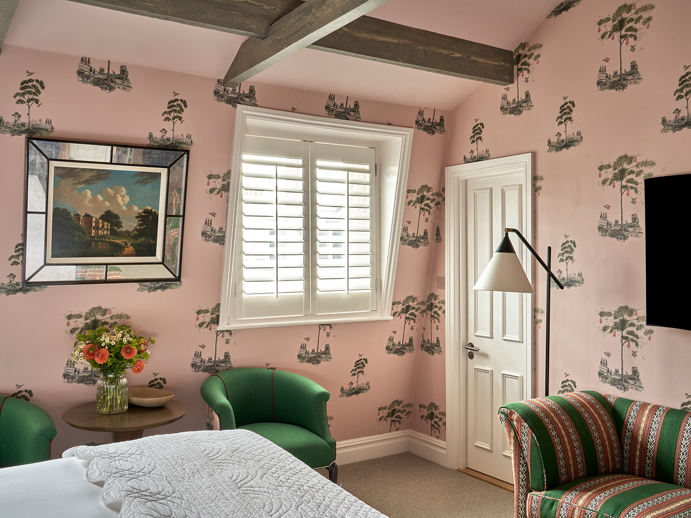 Number Sixteen Luxury Room R V2 03