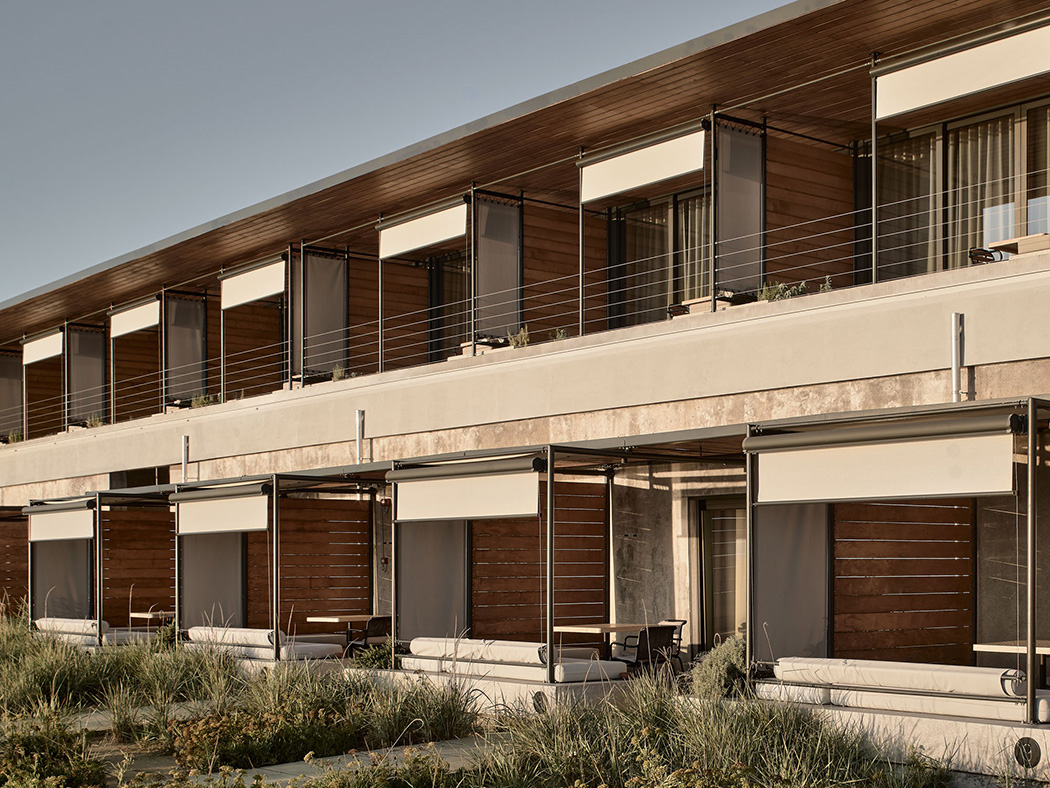 Dexamenes Seaside Hotel Beachfront Wine Tank Suite R V2 04