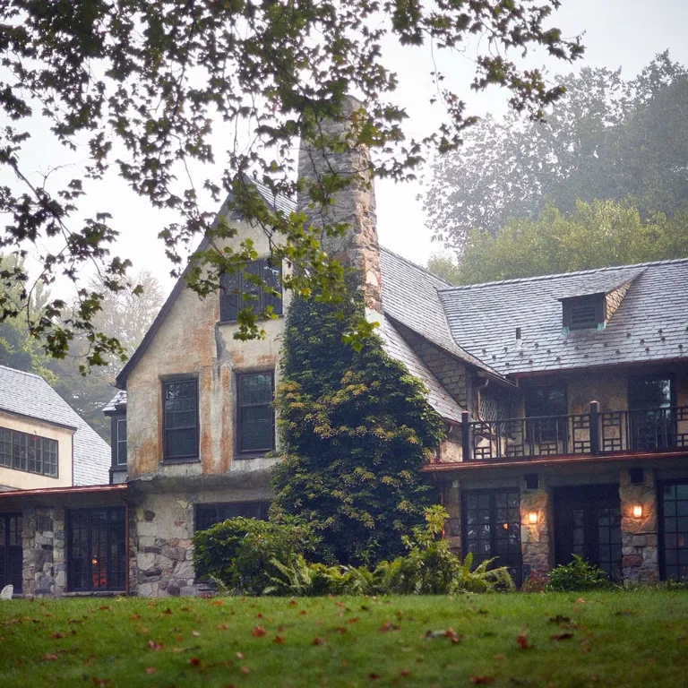 5Cf63ce97da08fdfb5b69382 Spaces Troutbeck P 1080