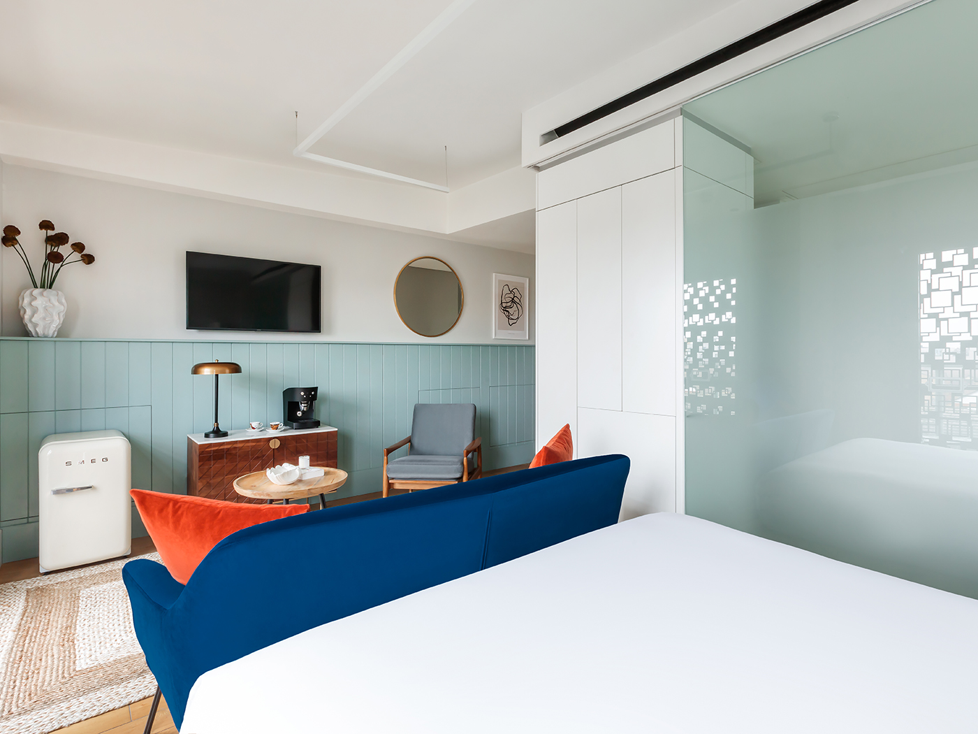 Town Hall Hotel Deluxe Double Room R 05