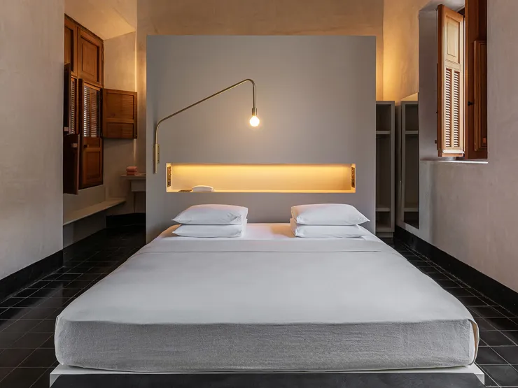 Hotel Sevilla Charming Room R V2 01