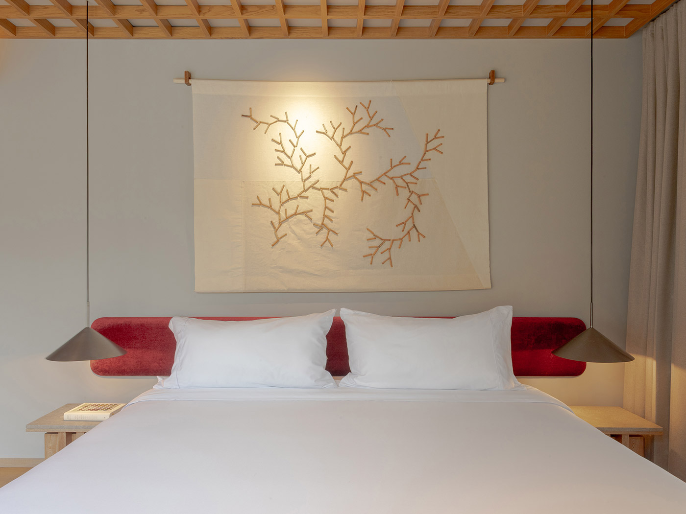 Wake Medellin Awaken Suite R 04