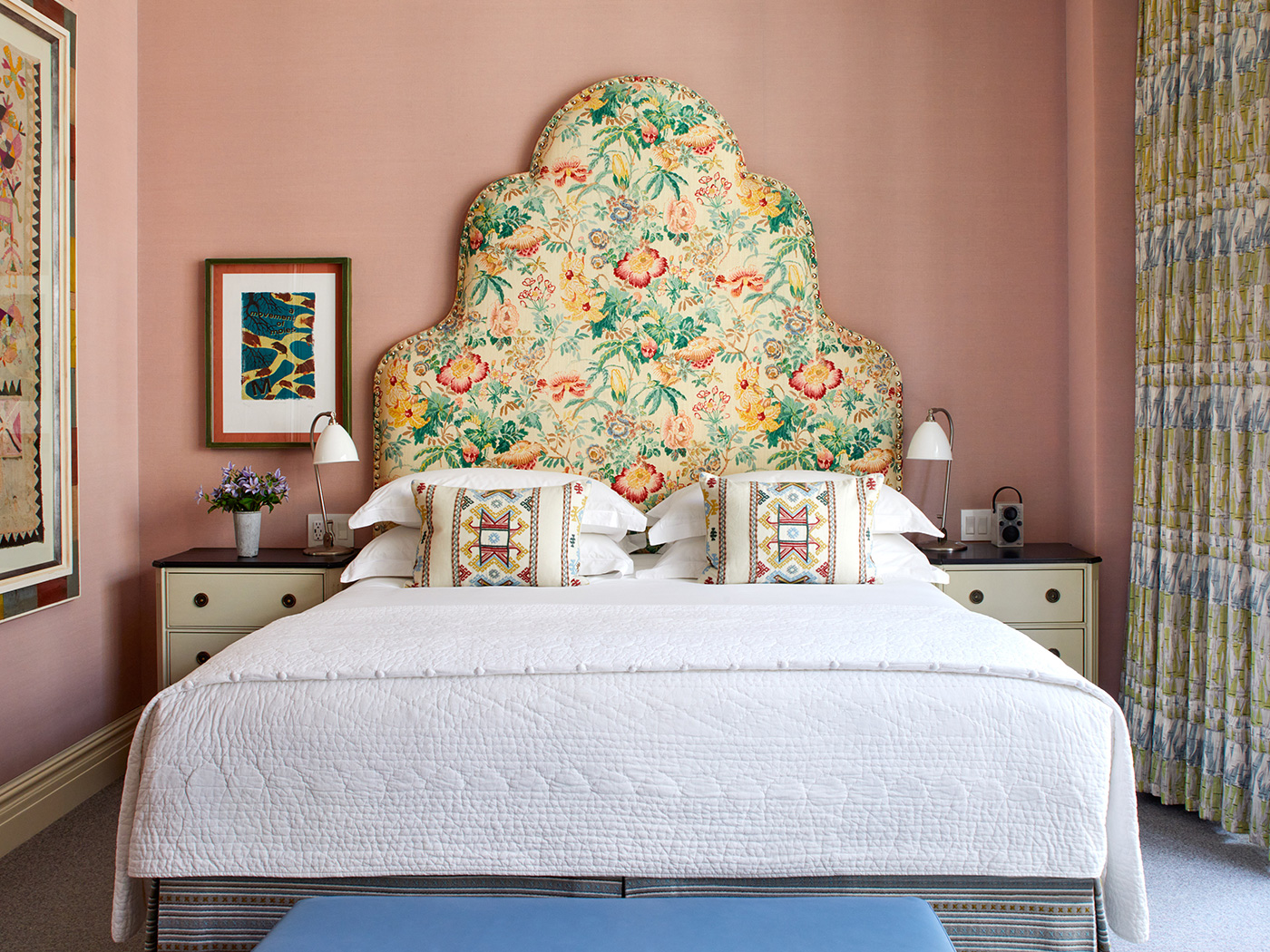 Whitby Deluxe Top Floor Room R 01