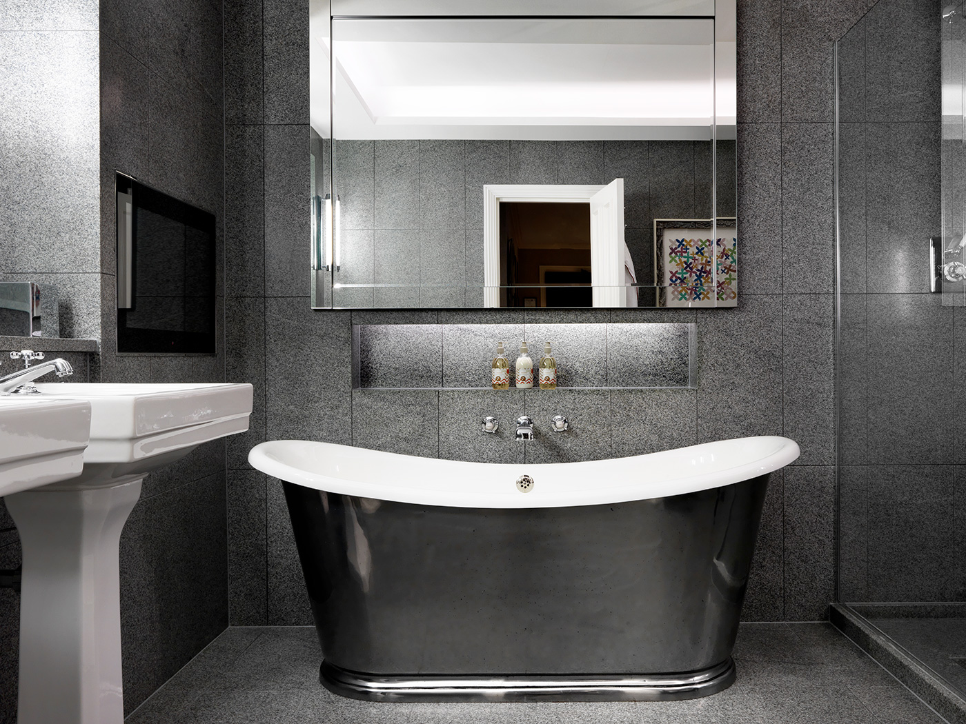 Covent Garden Deluxe Junior Suite R 12