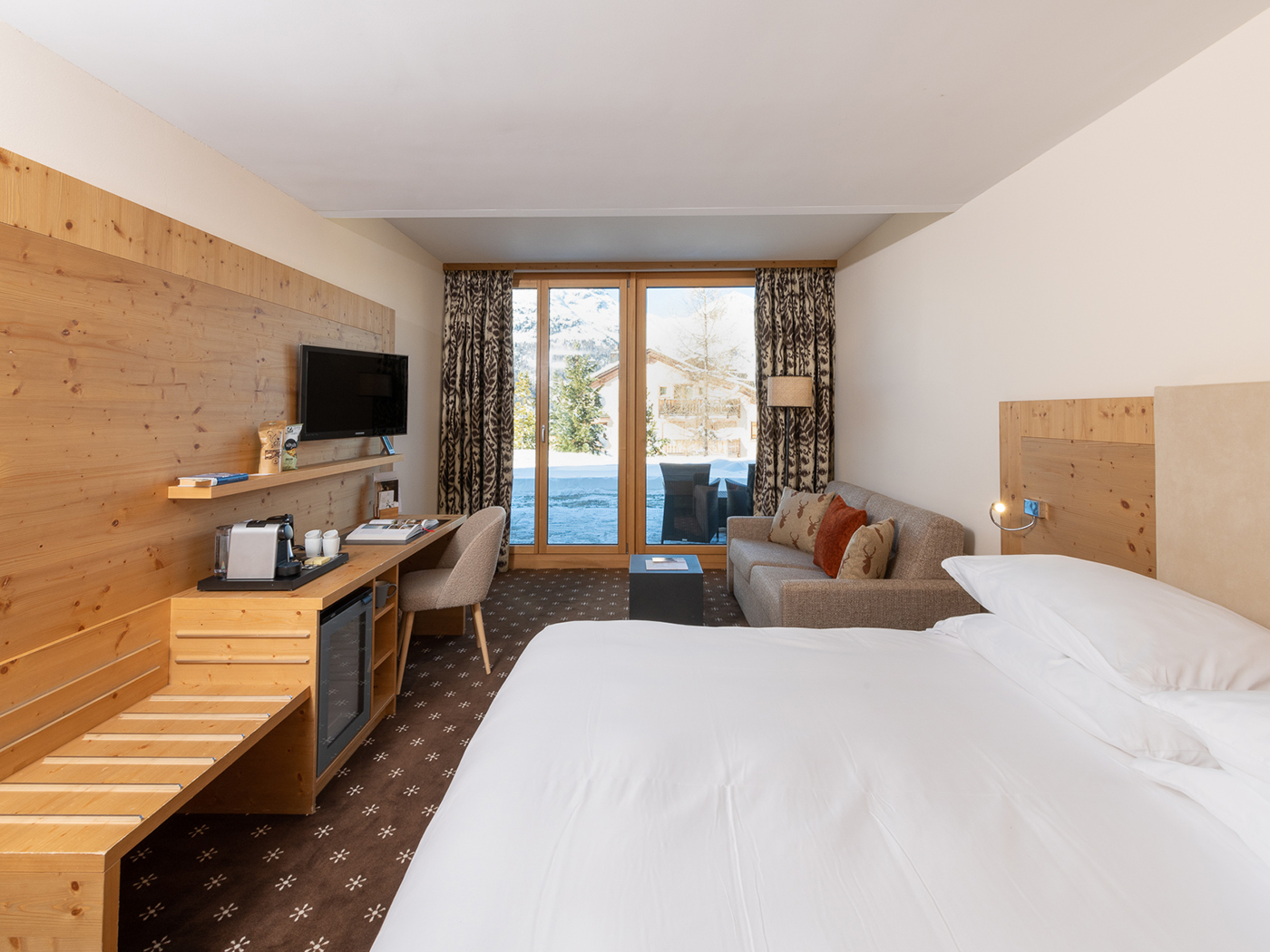 Nira Alpina Garden Room R Winter 01