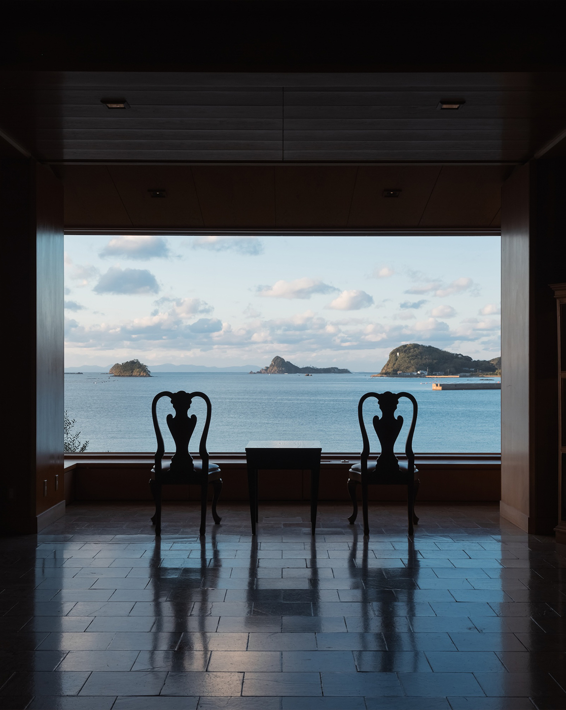 Iki Retreat by Onko Chishin