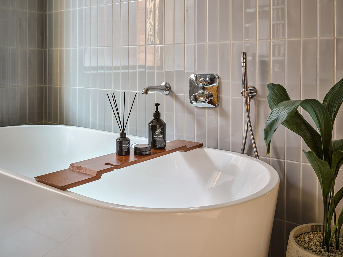 Sir Devonshire Square Sir Suite R 05