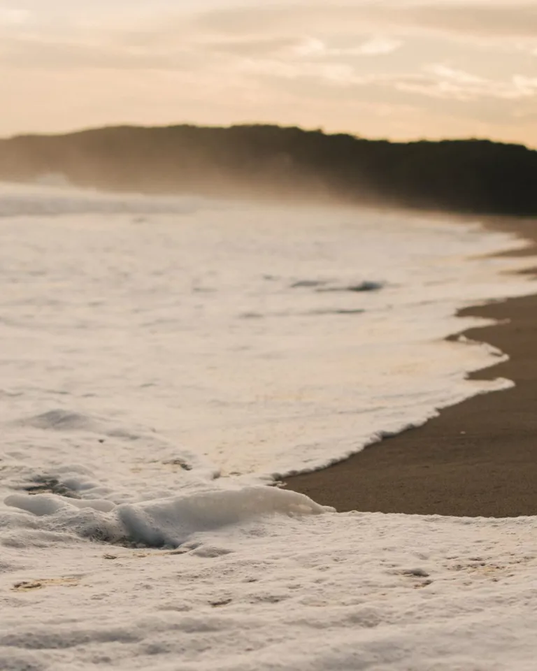 07 Destination Mexico Escondido Beach Waves