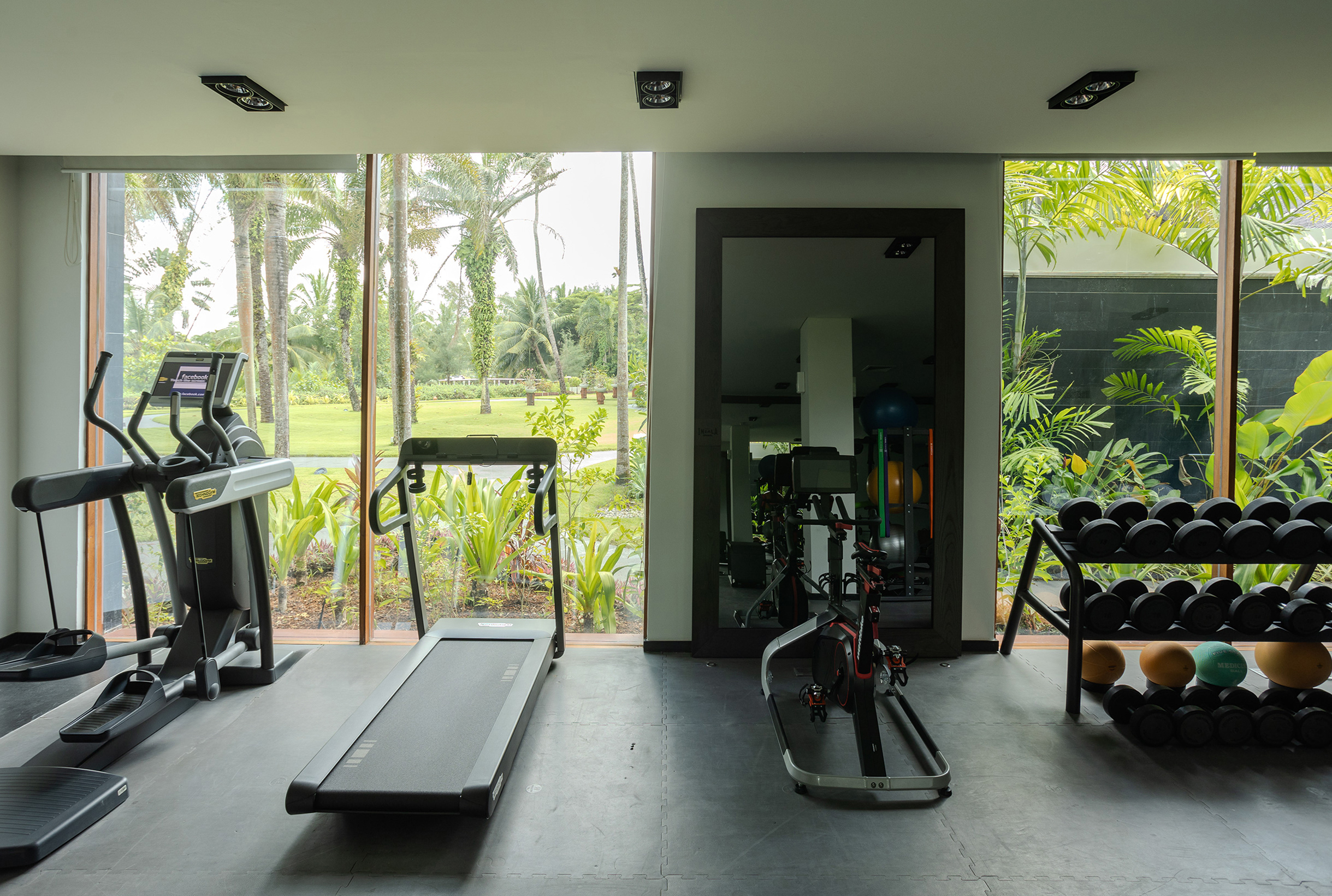 G 19 Bach Suites Saigon