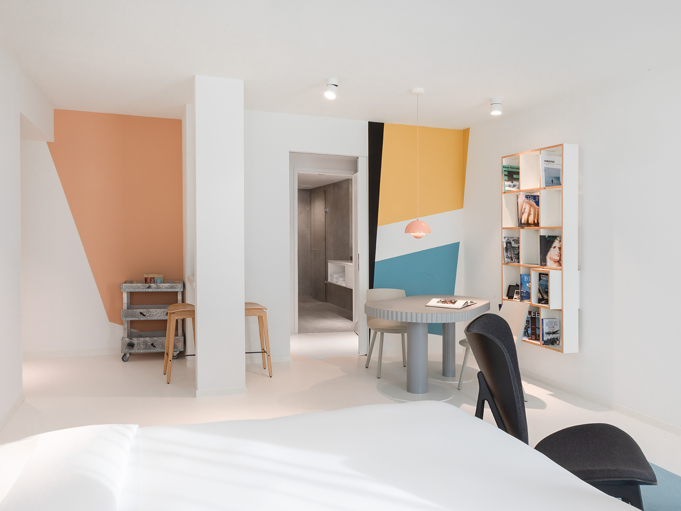 Kpm Junior Suite R 03