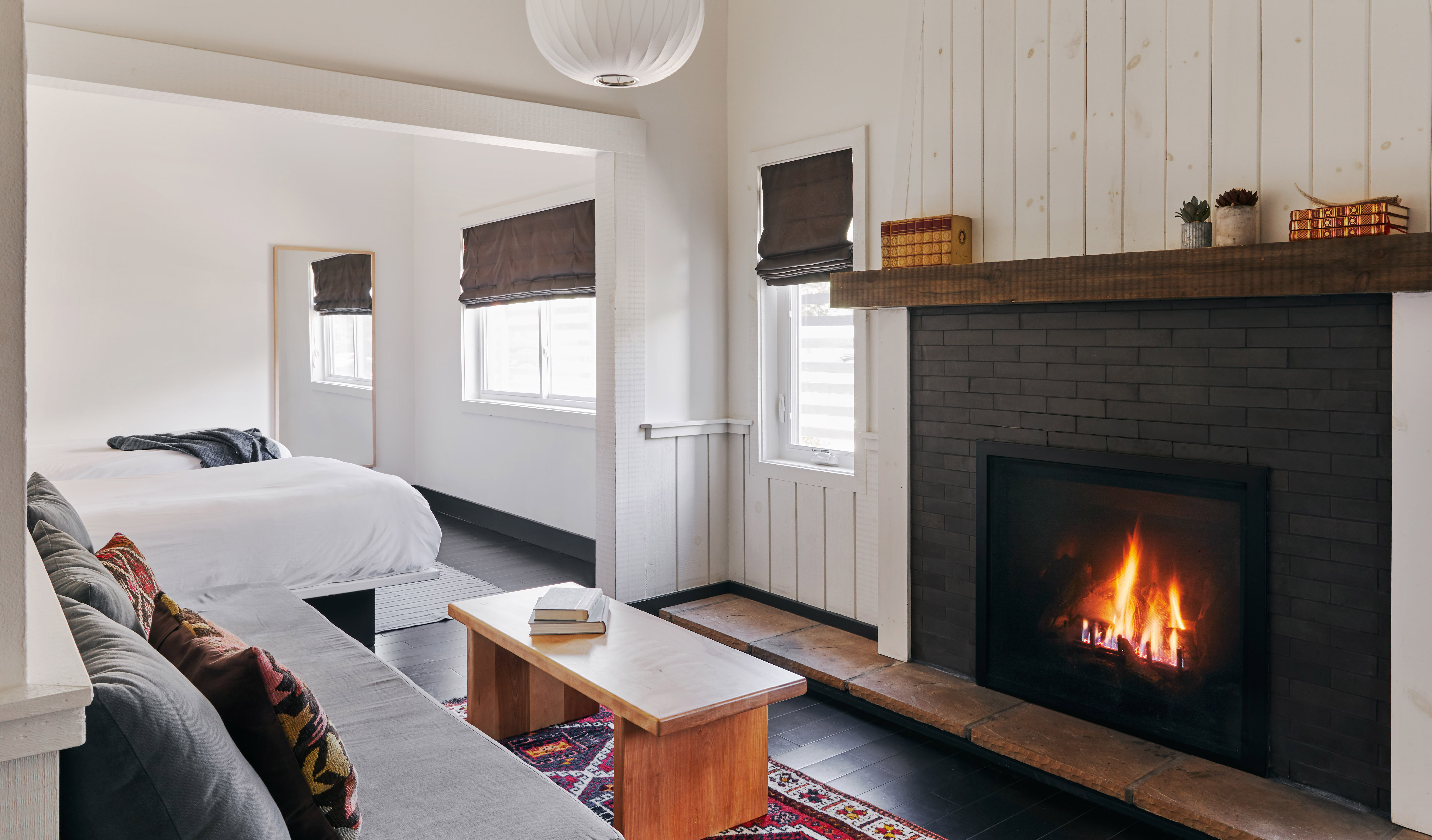 G 27 Scribners Catskill Lodge