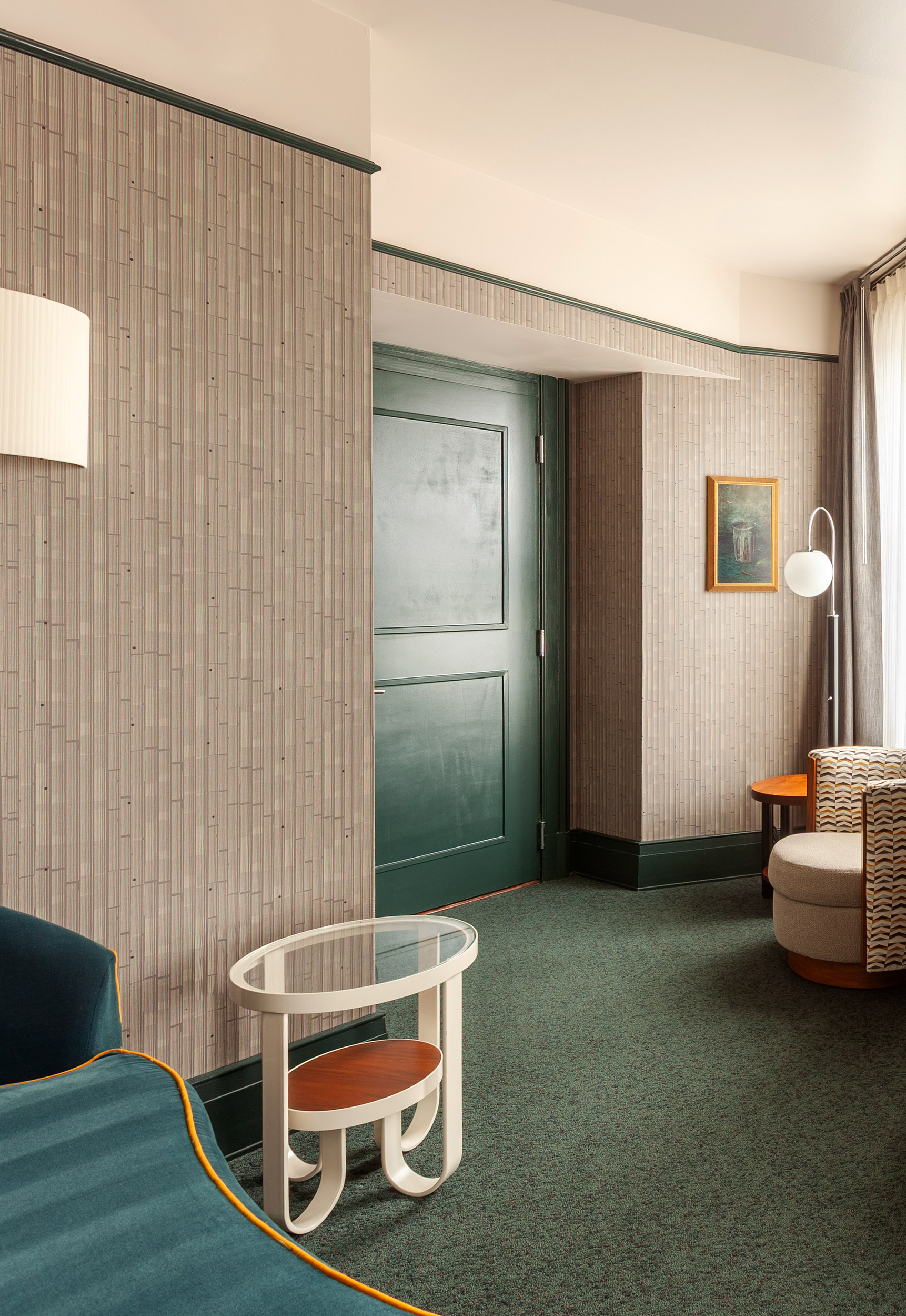 G 16 The Flat Rion Hotel