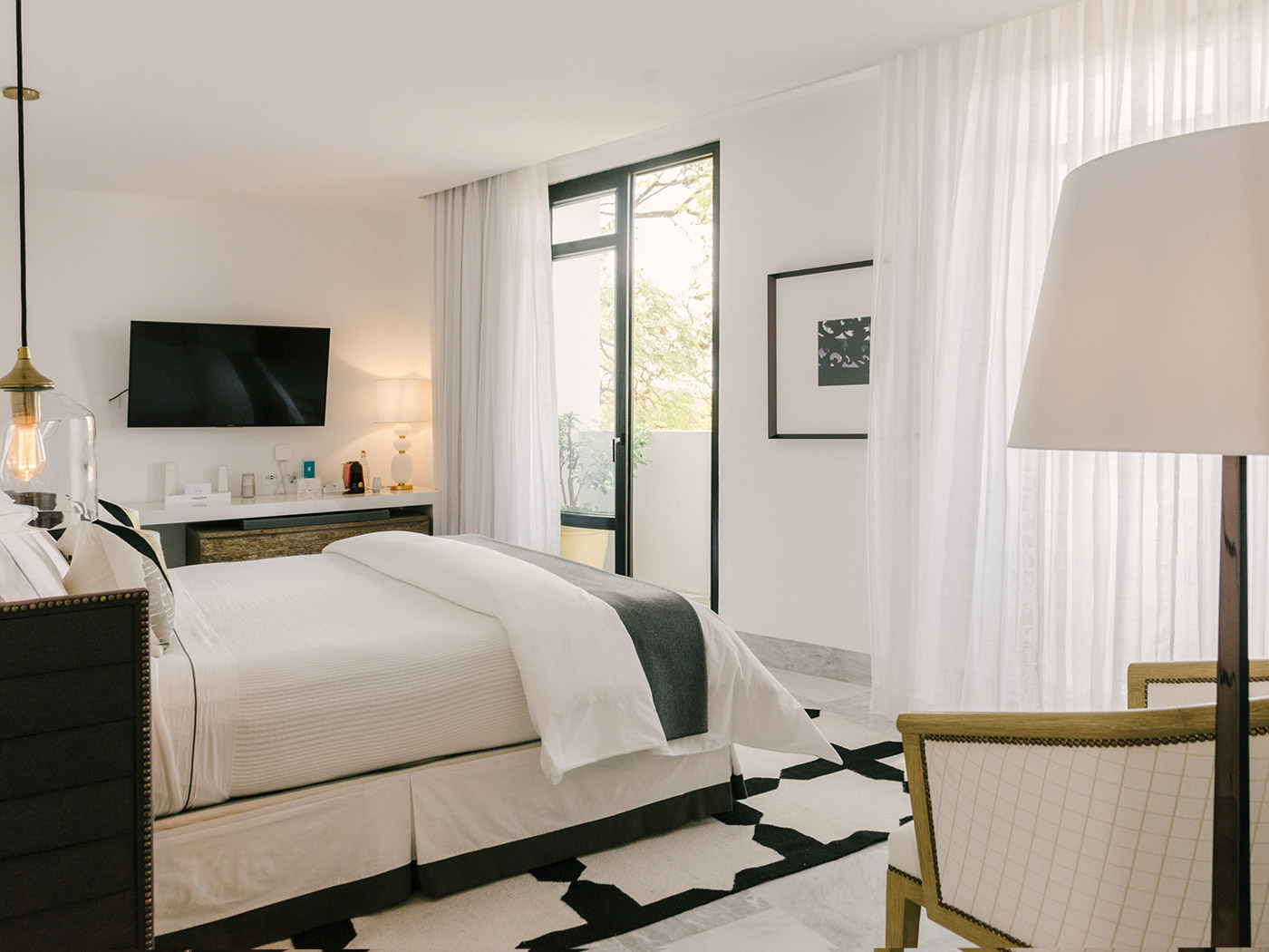 Hotel Matilda Junior Suite One King Bed R 05