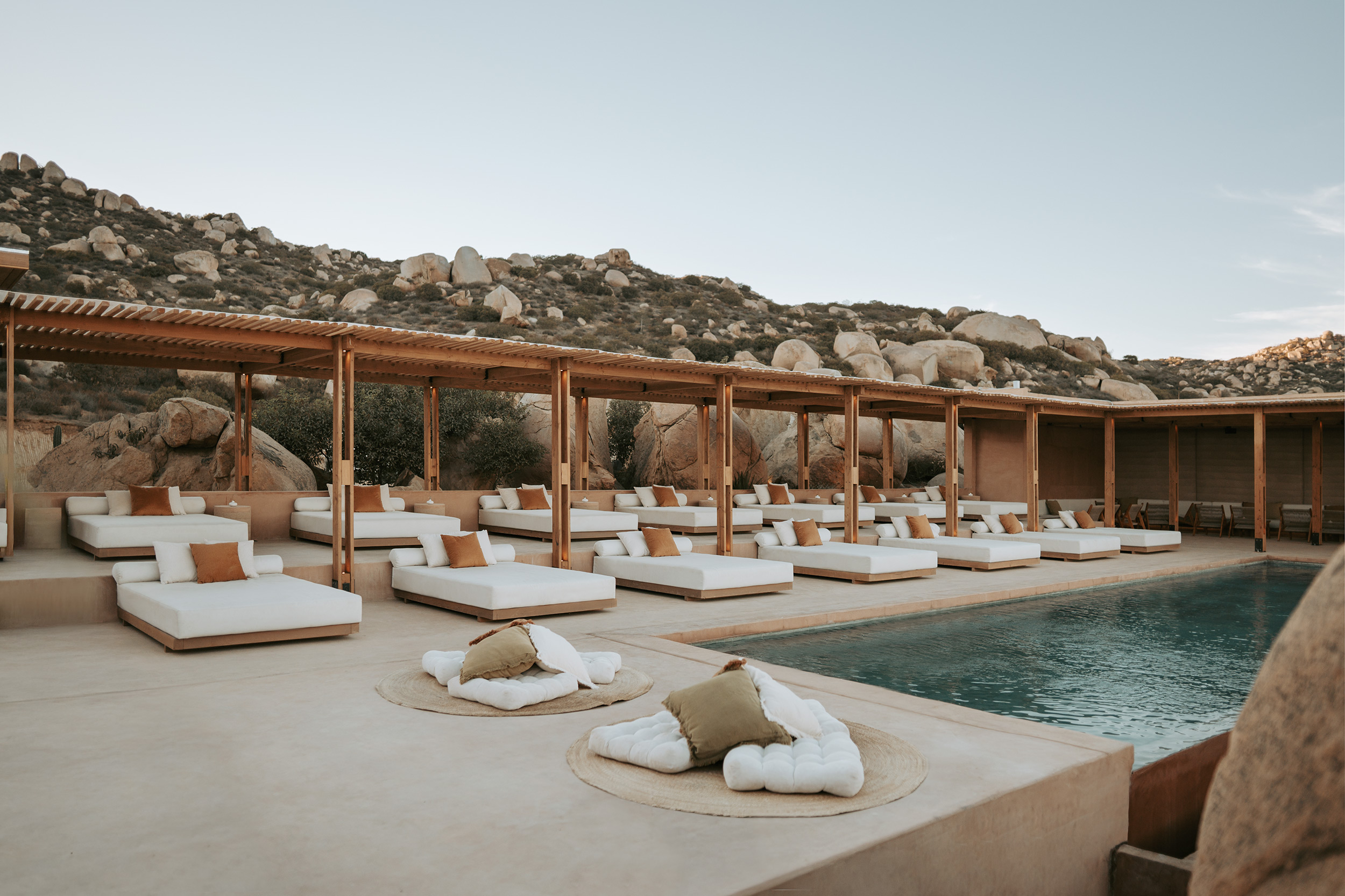 G 29 Mira Earth Studios Mexico