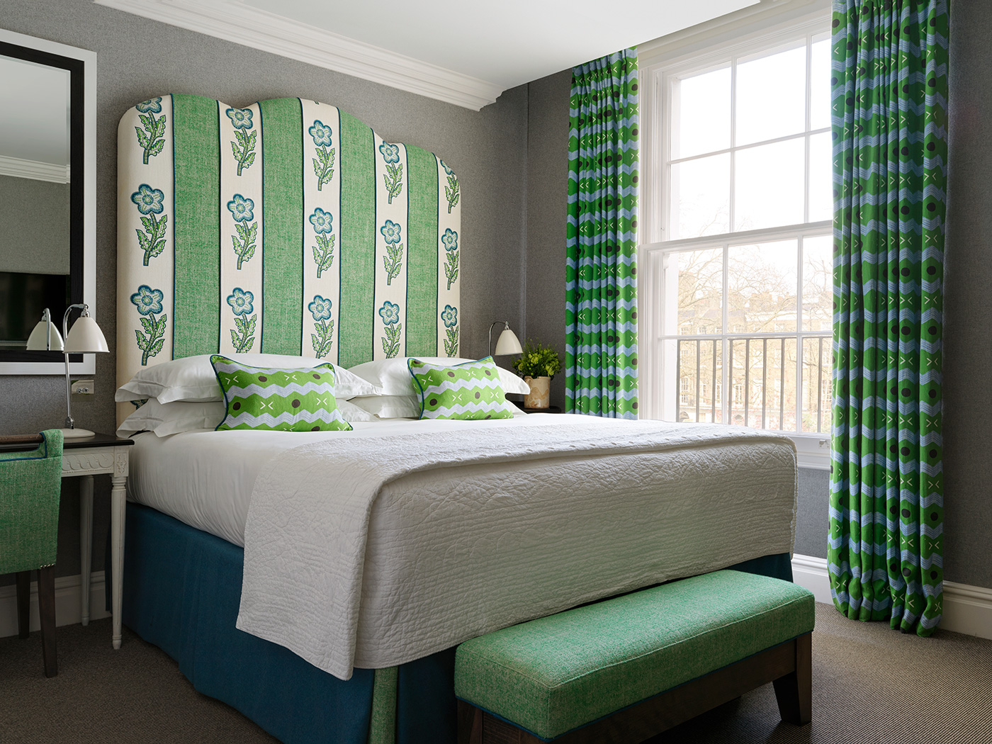 Dorset Square Deluxe Room R 01