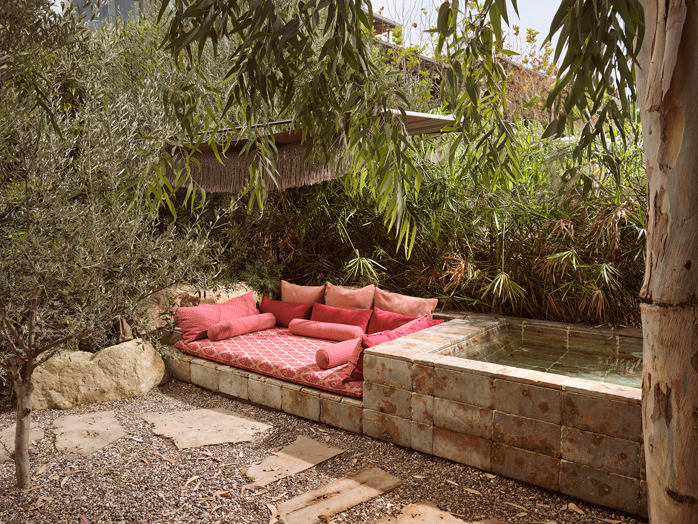 Ekies All Senses Herbs Villa R 11