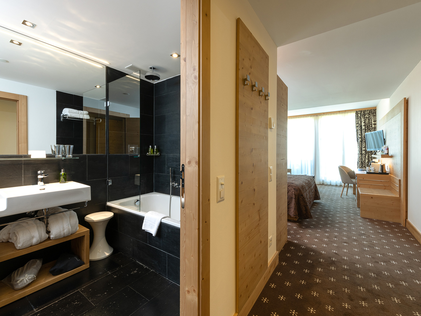 Nira Alpina Garden Room Summer V3 R 05