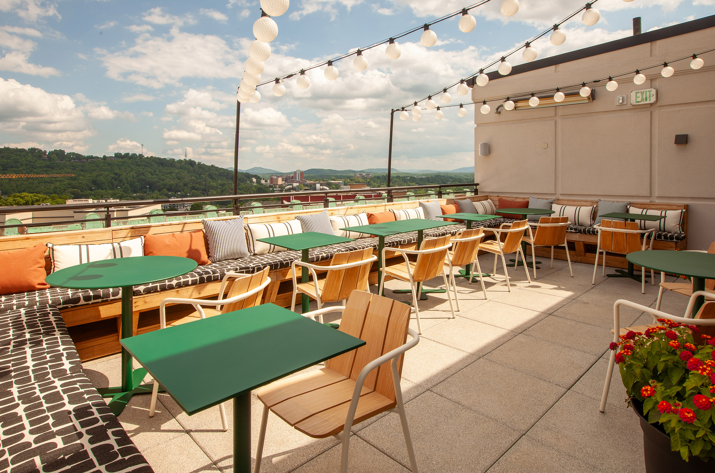 G 25 The Flat Rion Hotel