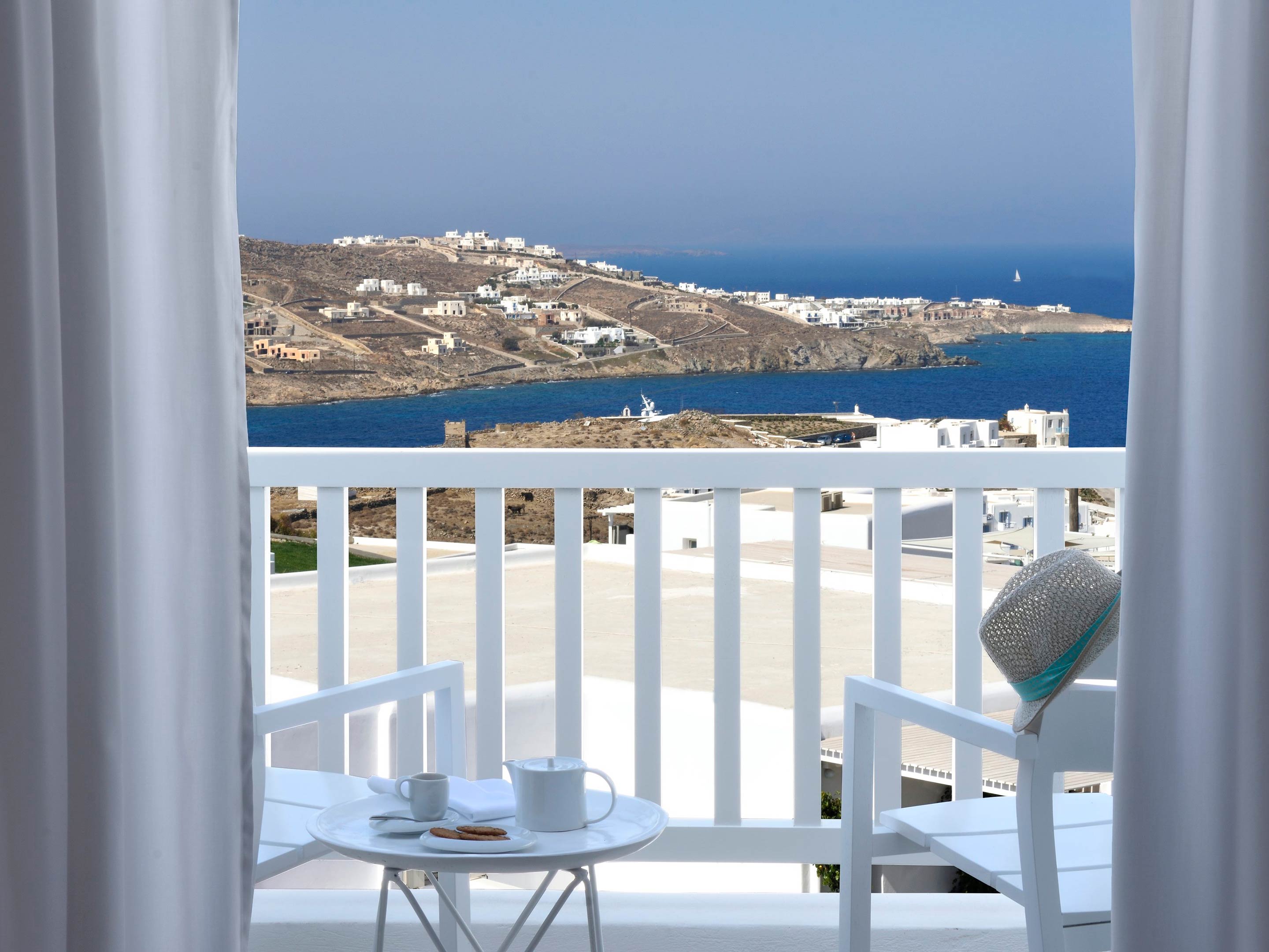 Myconian Kyma Artemis in Mykonos