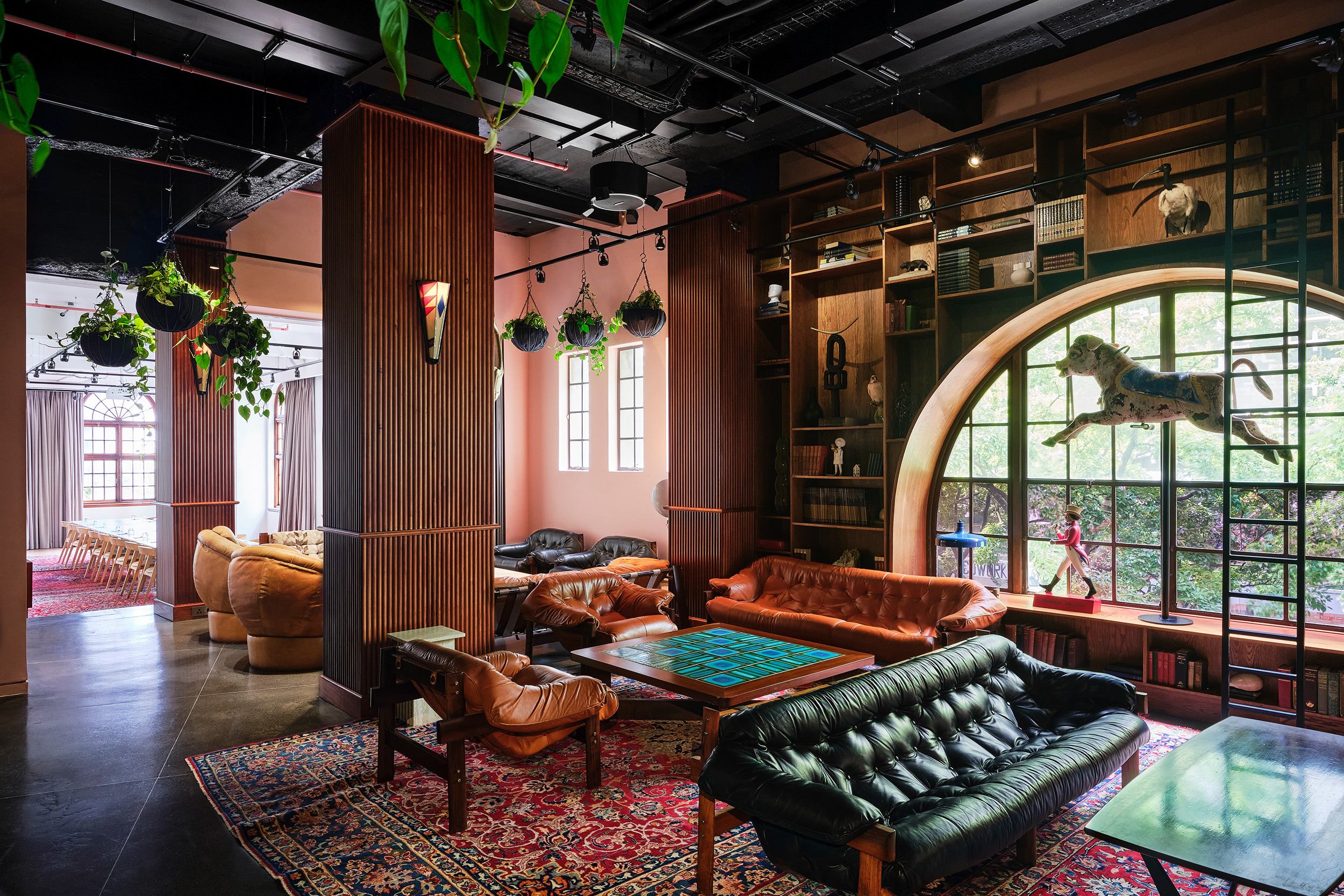 G 19 Gorgeous George