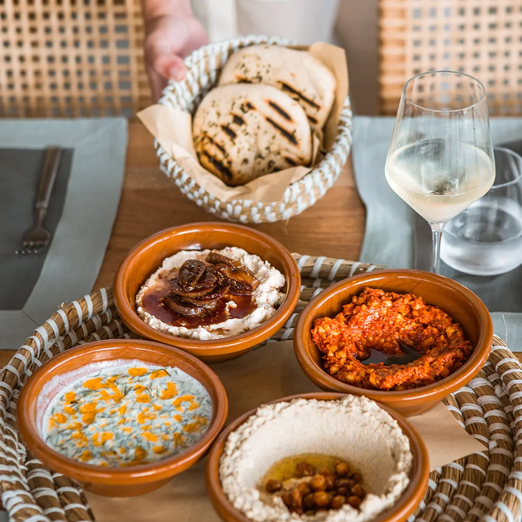 Phaea Cretan Malia Theme Box 04 Food And Drink 1.2