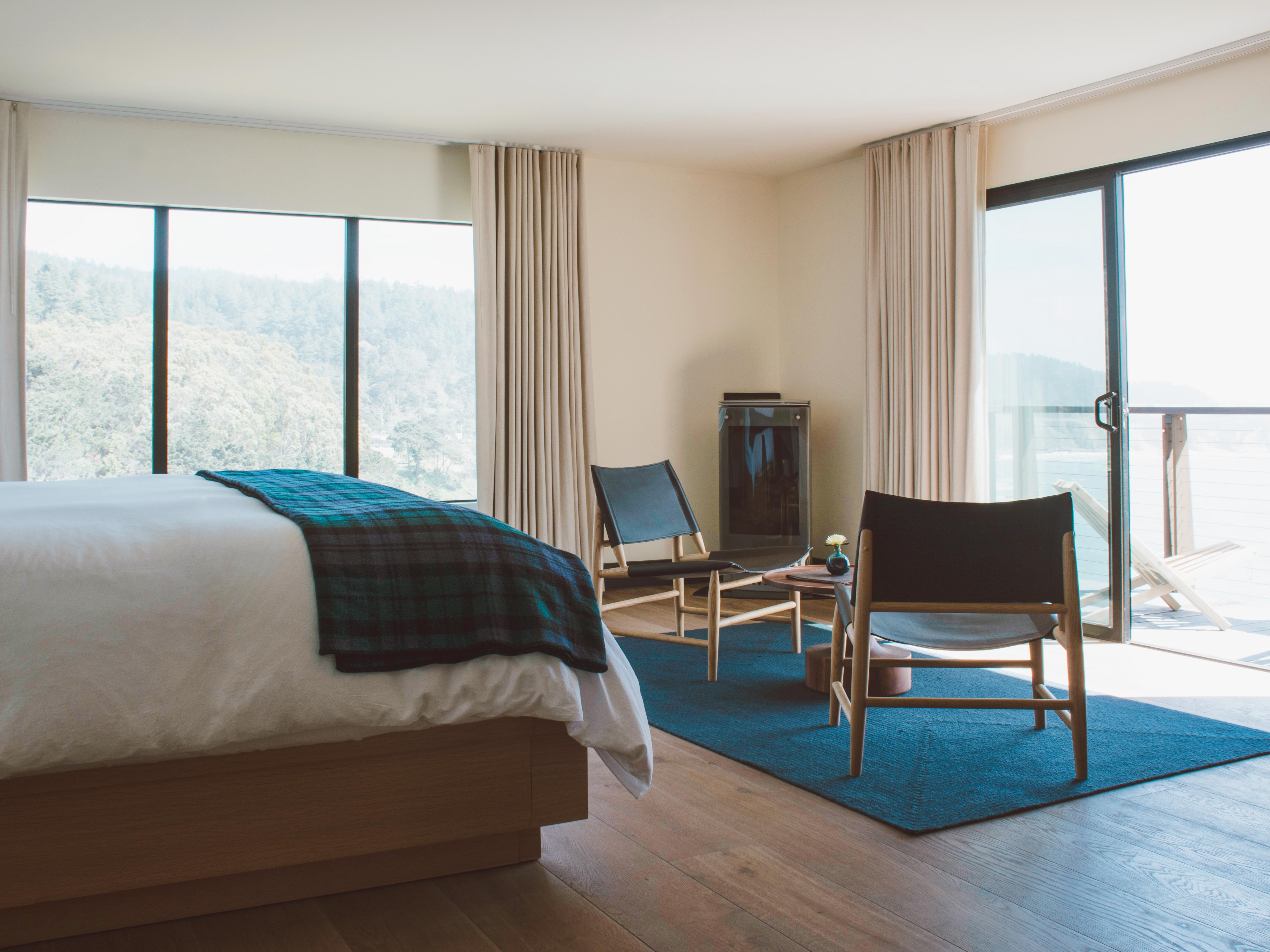 Timber Cove Ocean View Junior Suite R 3