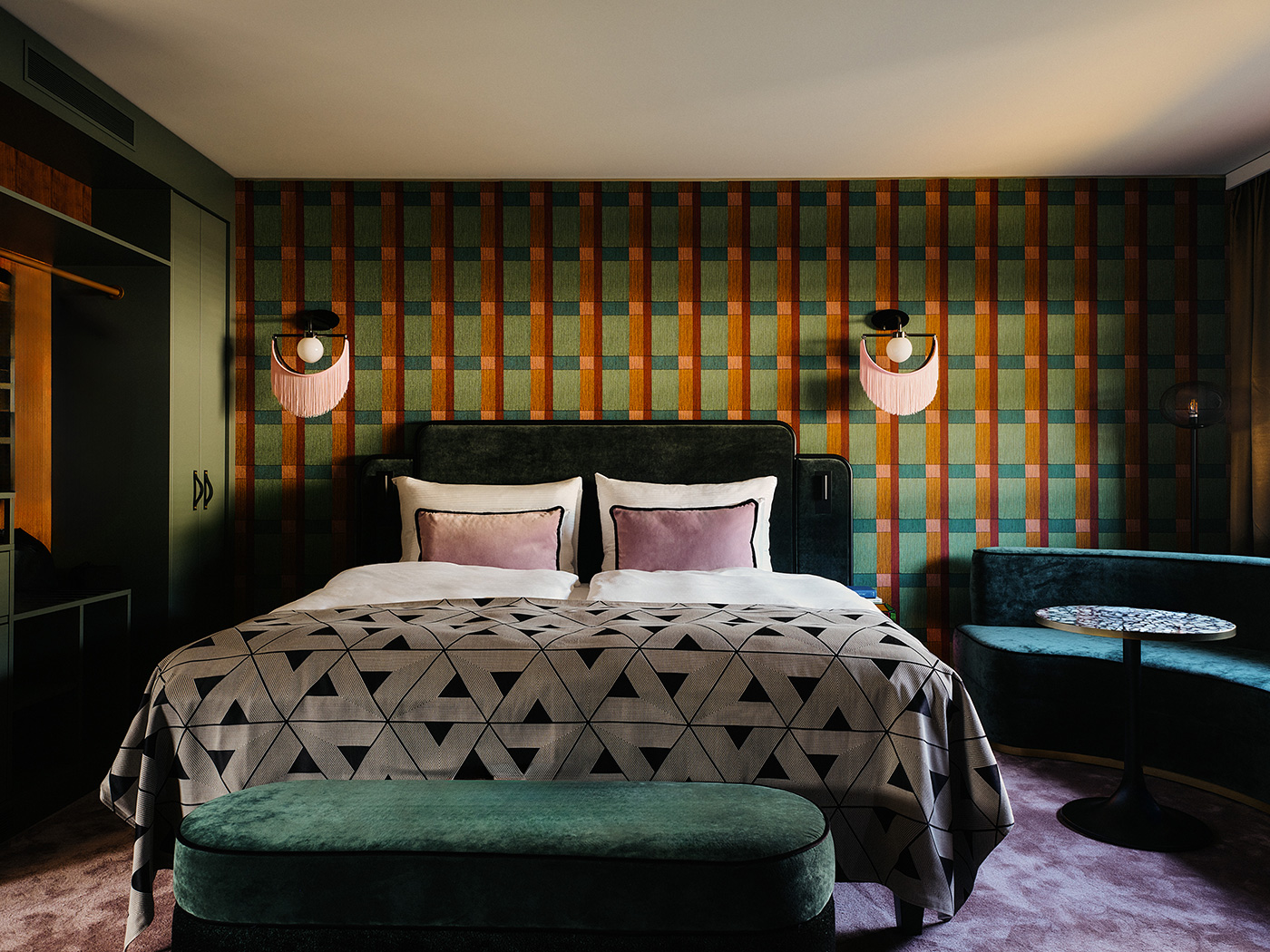 The Home Triple R 01