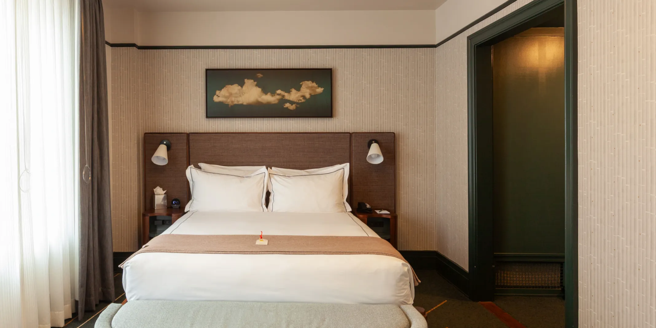 The Flat Iron Hotel Rooms