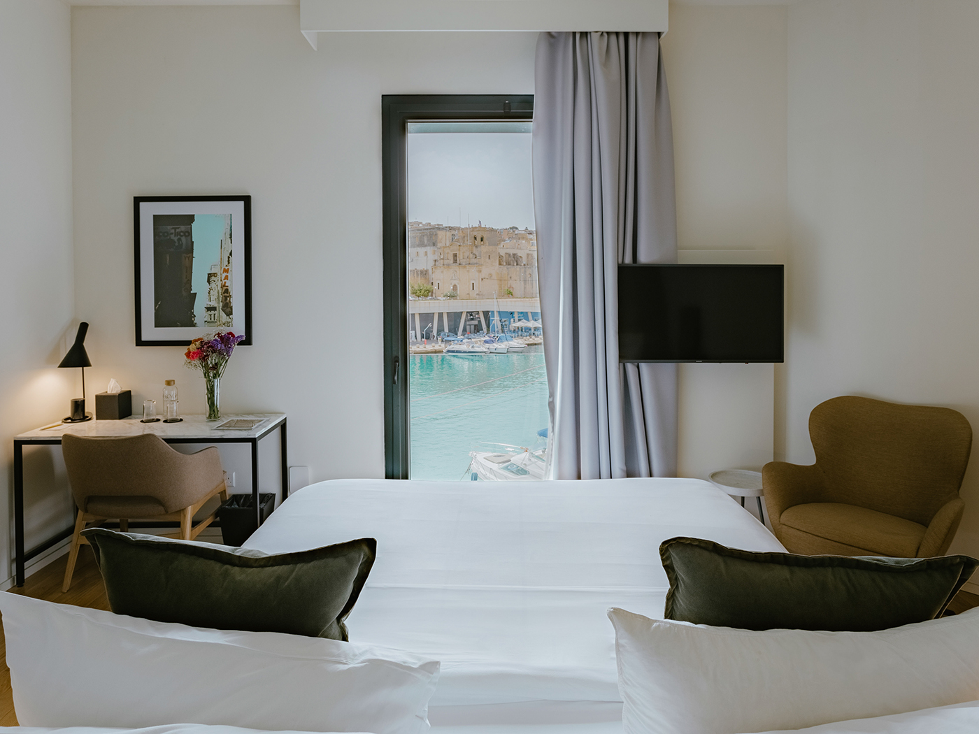 Cugo Gran Macina Grand Harbour Fortress Suite V2 R 02