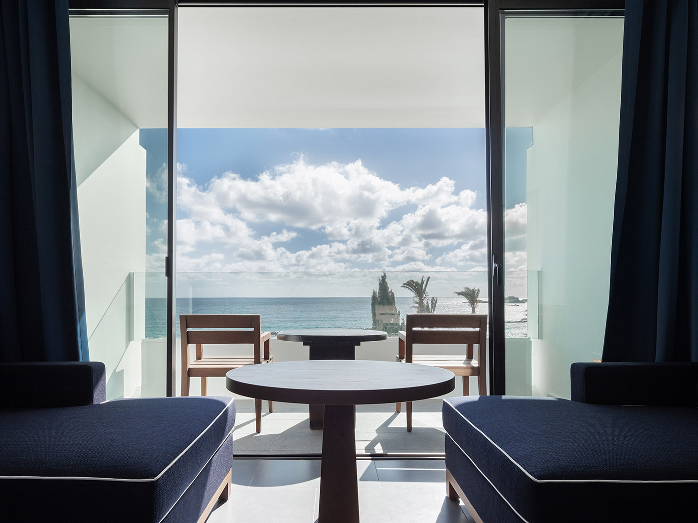 Almyra Premium Sea View R 04