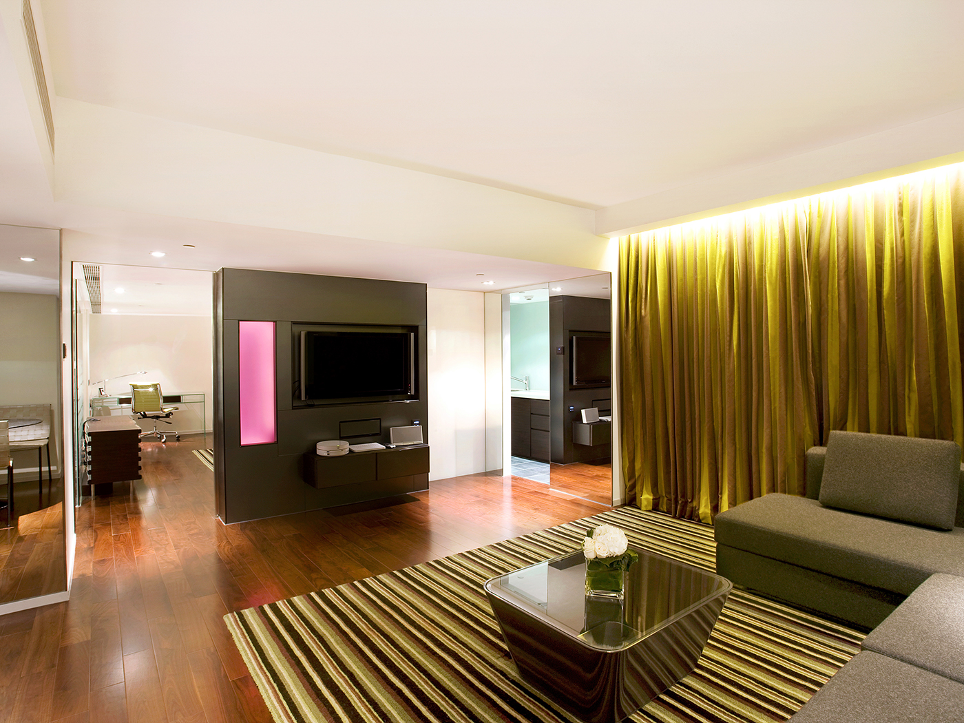 The Mira Hong Kong Mira Suite 100 V2 R 01