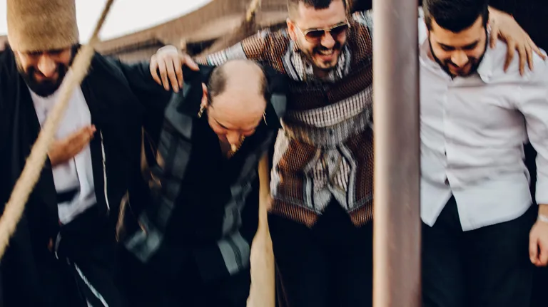 5D396238040fc81f61de3de3 Further Mercan Dede 03